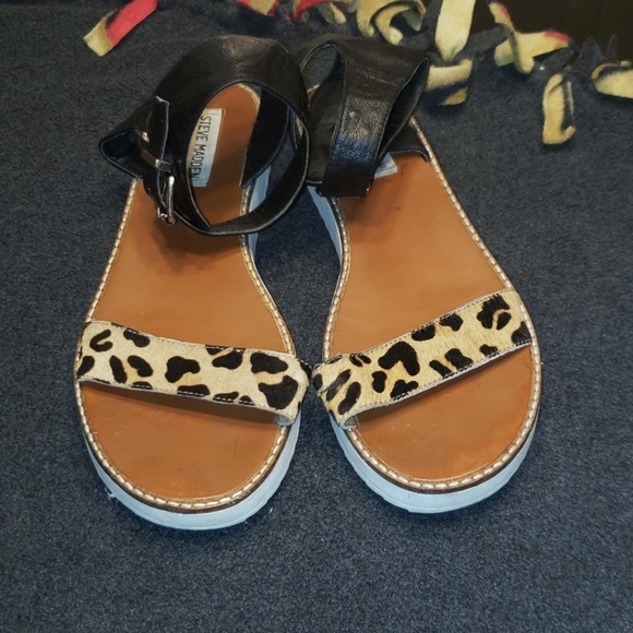 steve madden animal print sandals